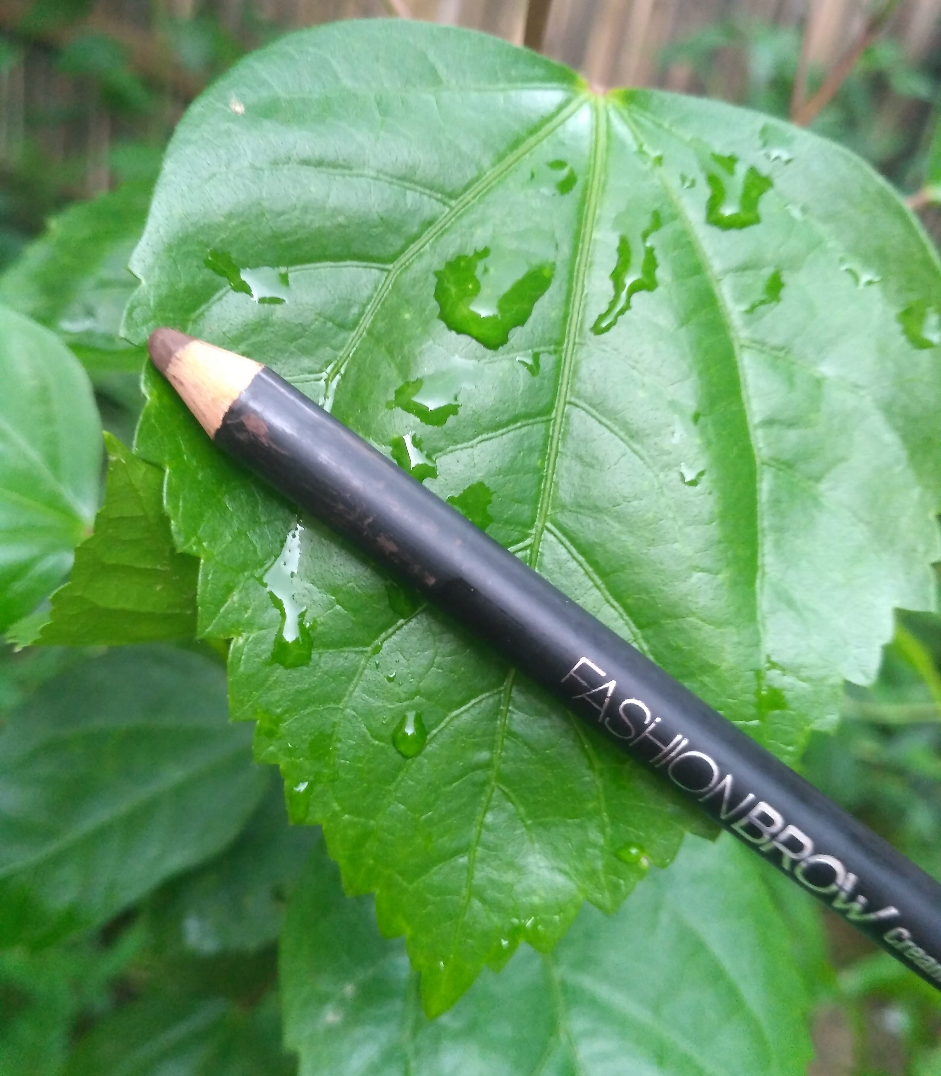 Maybelline Fashion Brow Cream Pencil Brown | Review