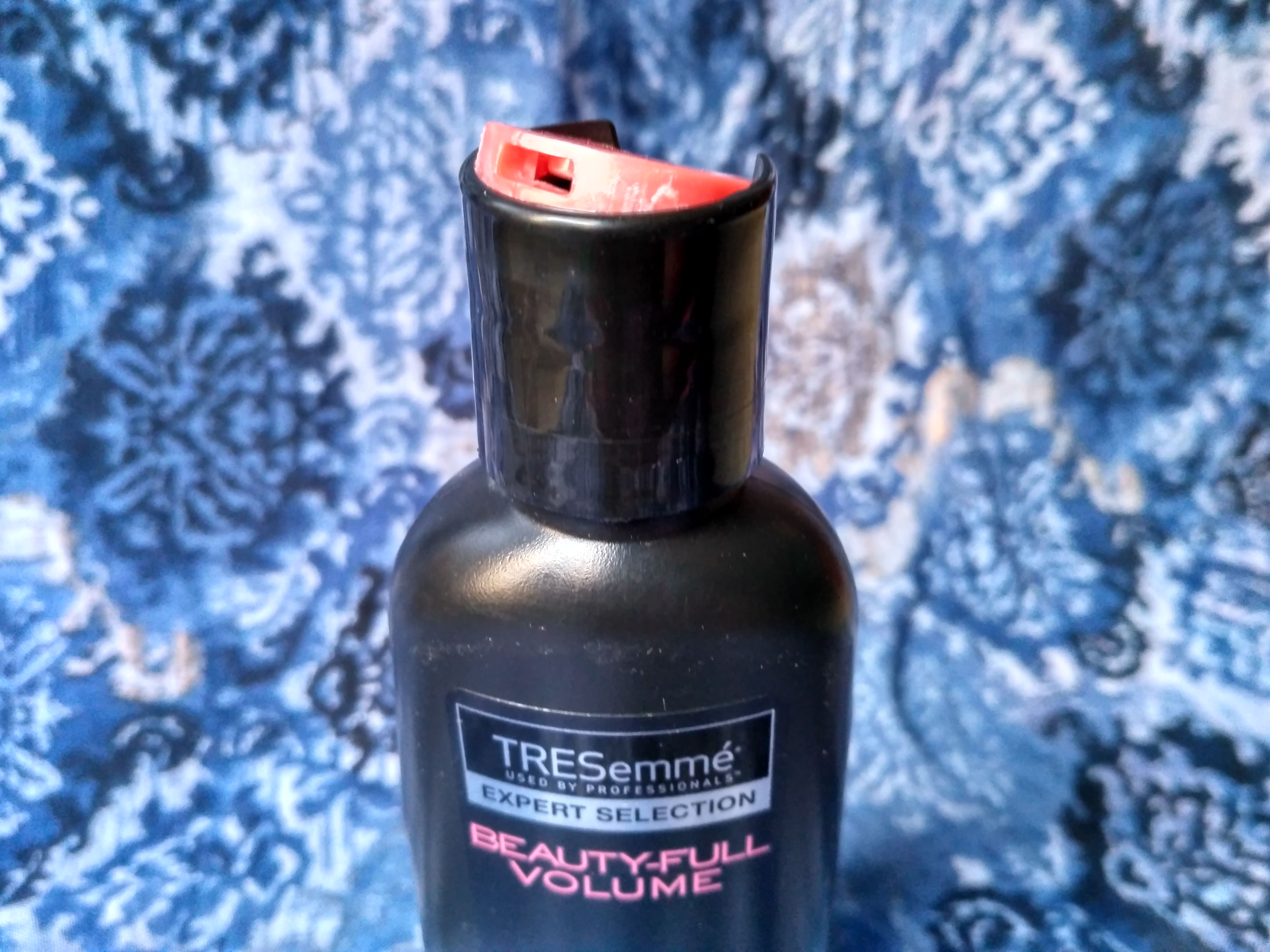 TRESemme Beauty-Full Volume Shampoo Review