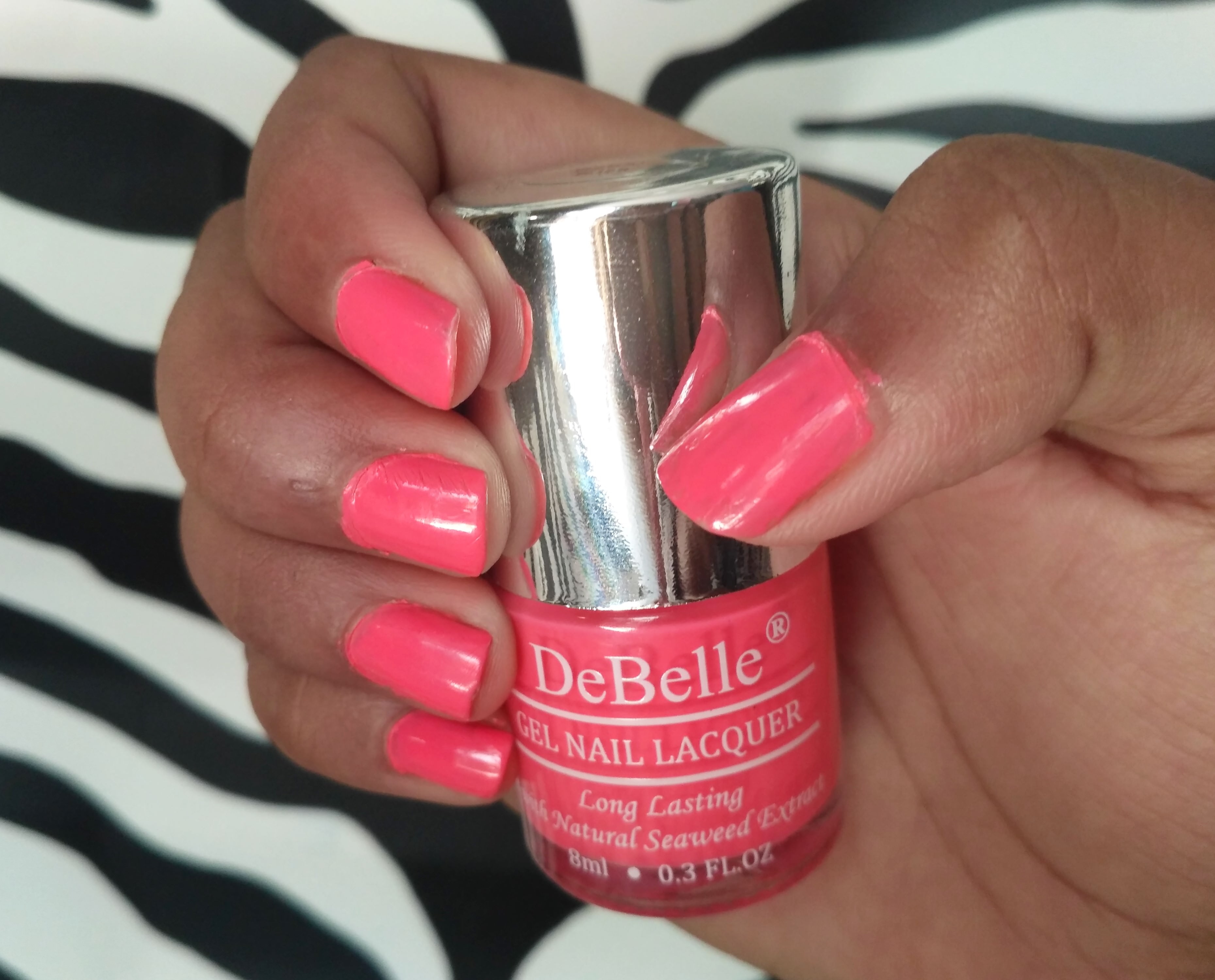 DeBelle Gel Nail Lacquer Natural Blush & Bebe Kiss | Review