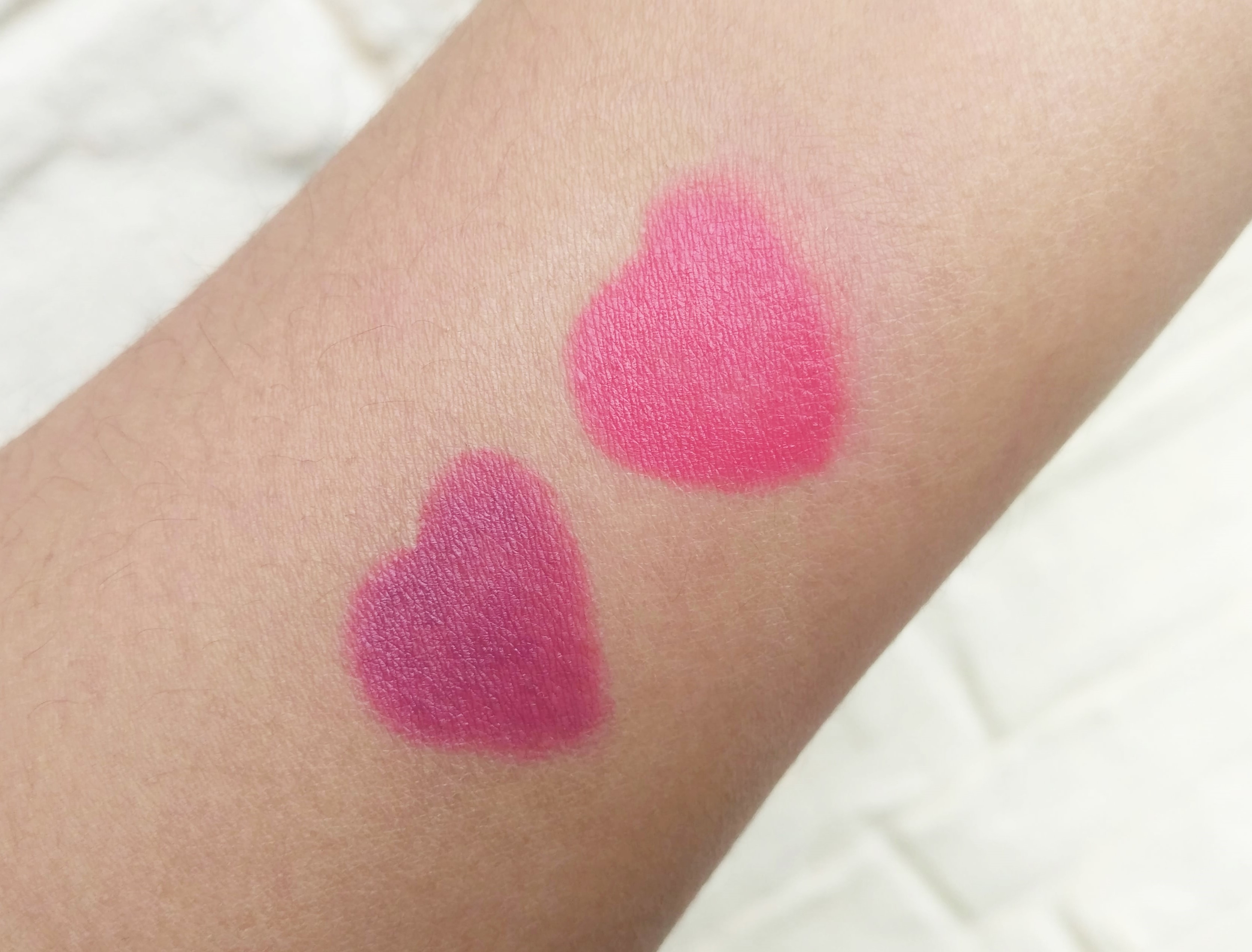 Bella Voste Ulti-Matte Chubby Stick Review & Swatches