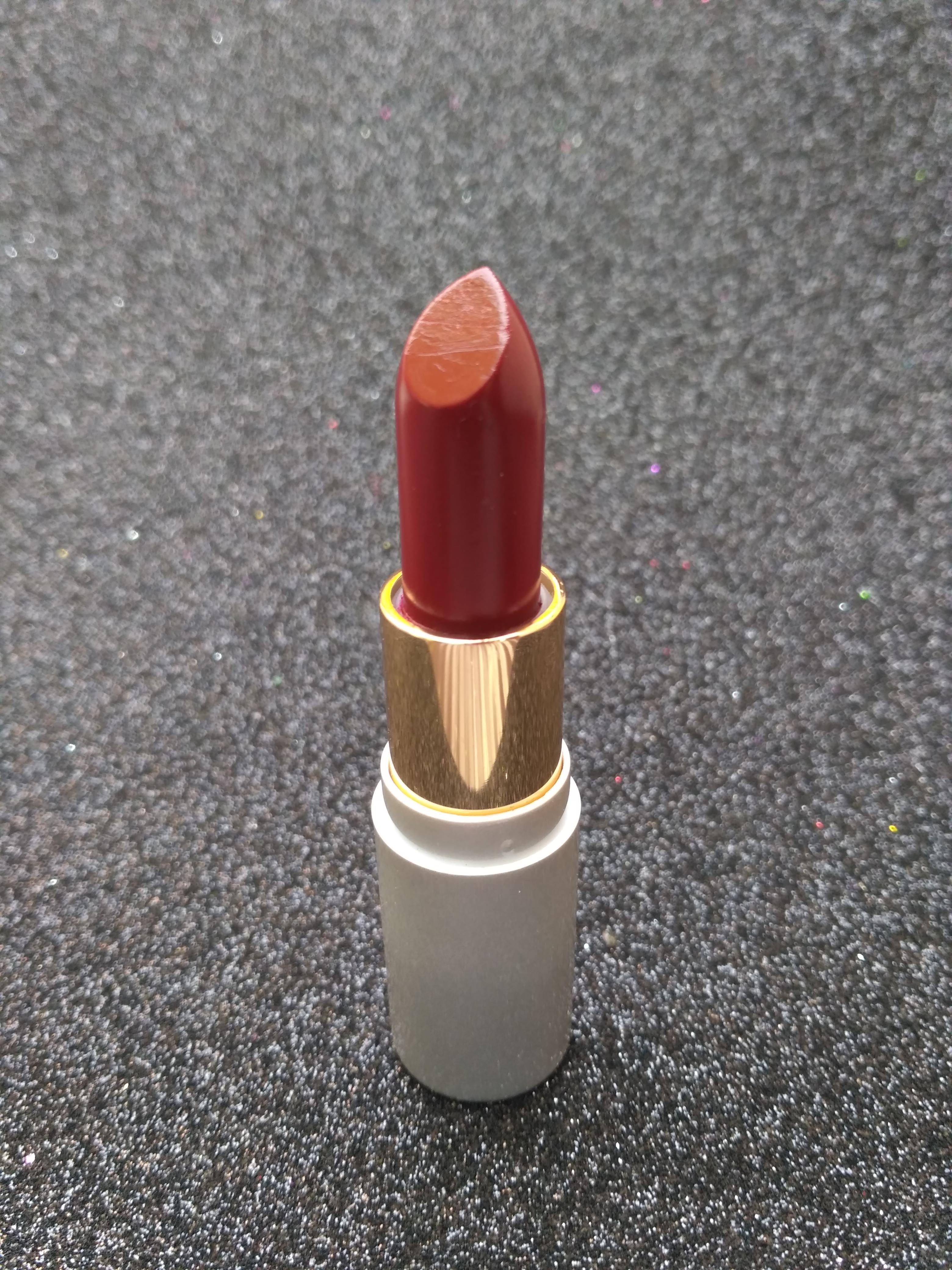 Johara Creme Rich Lip Color Cranberry Review