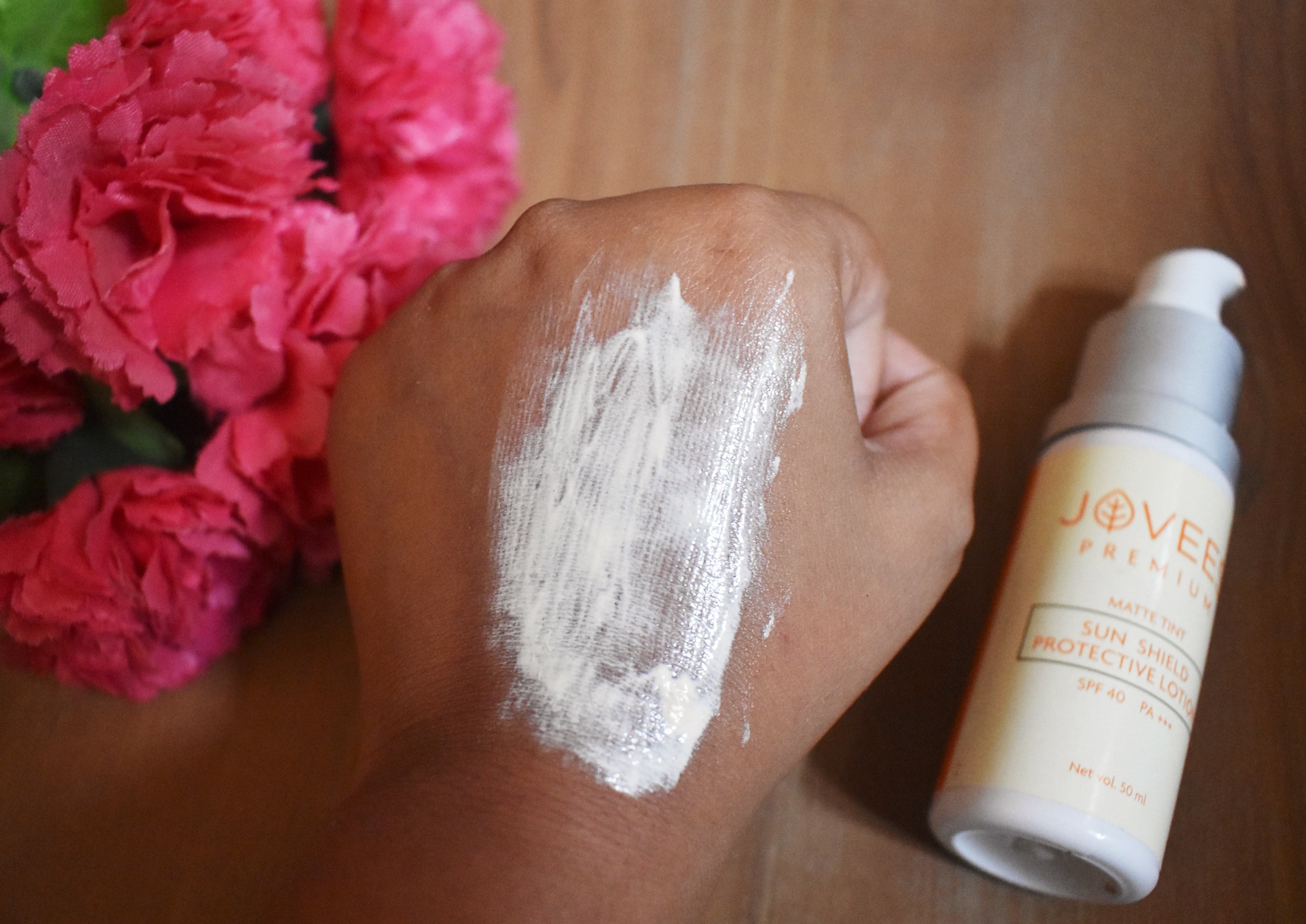 jovees sunscreen spf 40 review