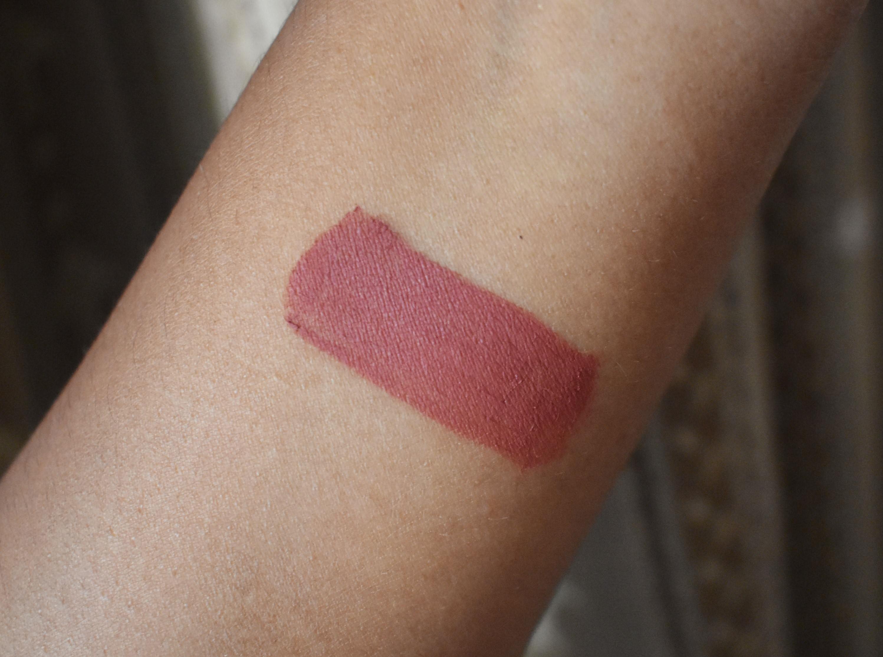 Wet n Wild Liquid Lipstick Give Me Mocha Review Swatches
