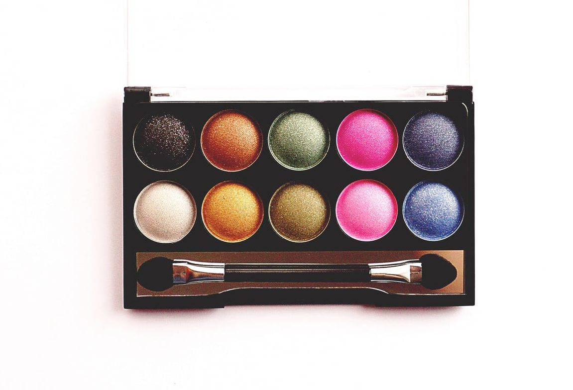 Best Eyeshadow Palettes in India e1538413635322