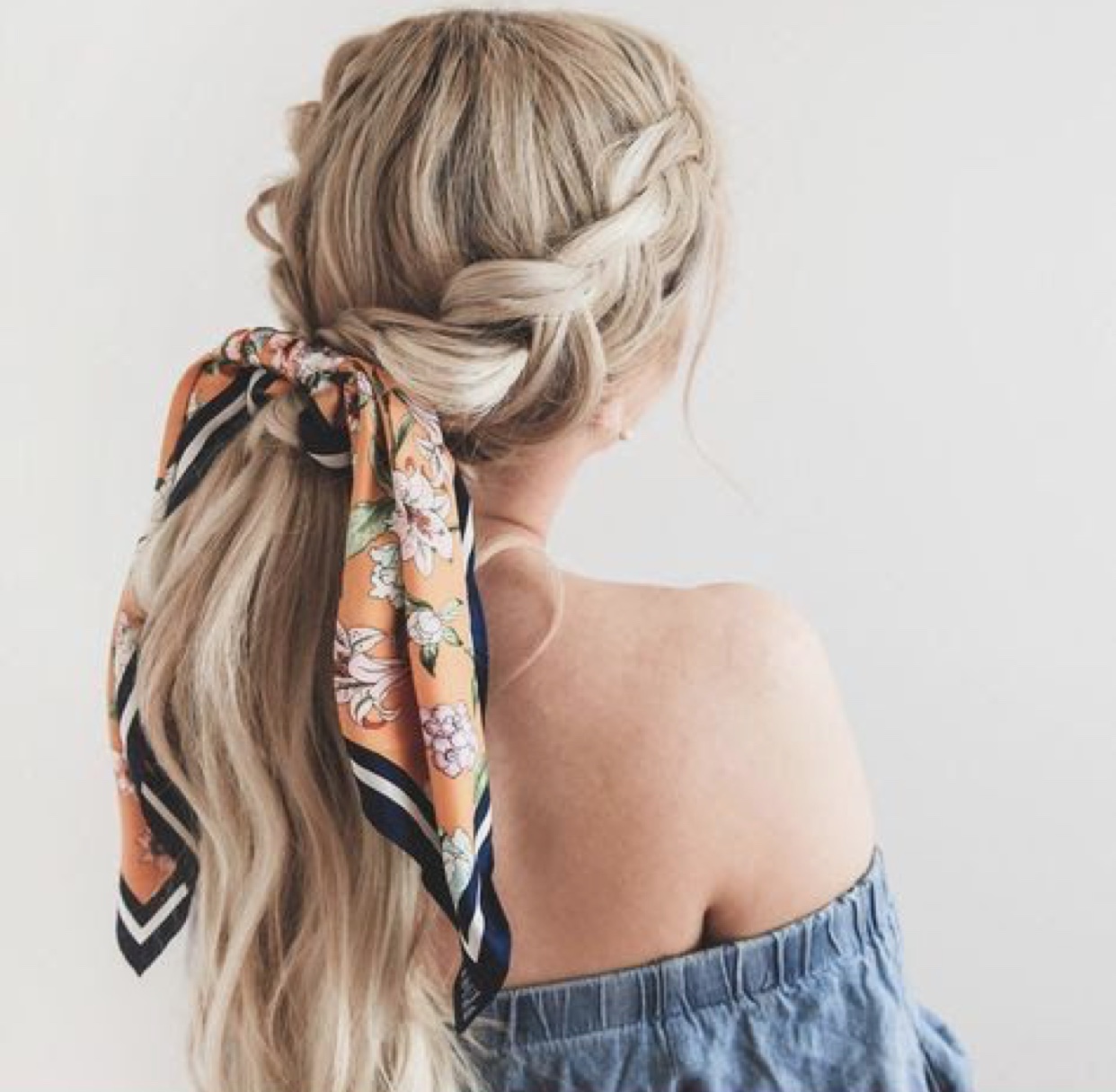 7 Cute and Sexy Fall Hairstyles