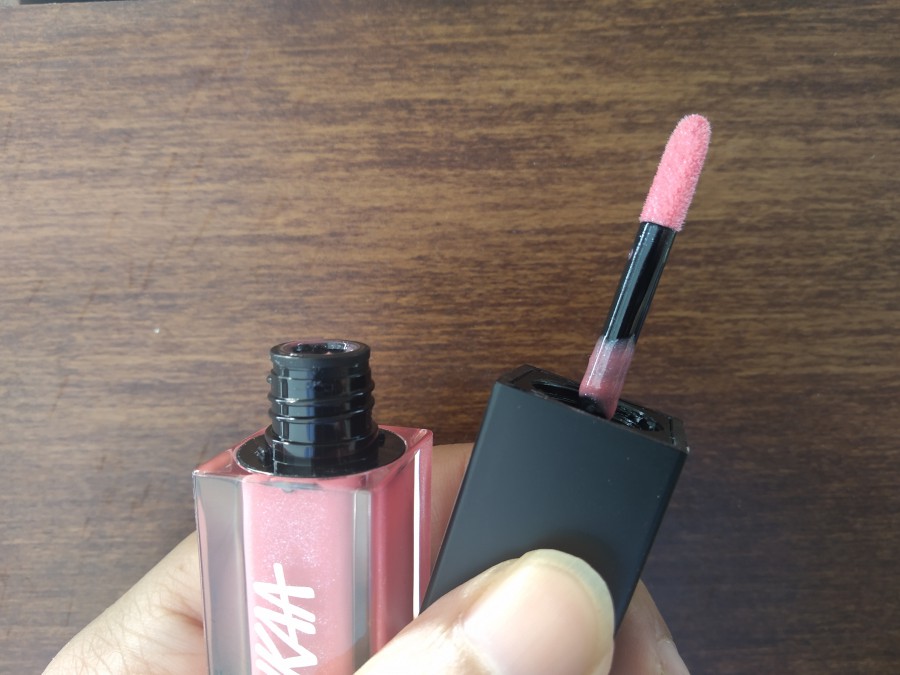 Nykaa Gloss It Up High Shine Lip Gloss Sweet Angel