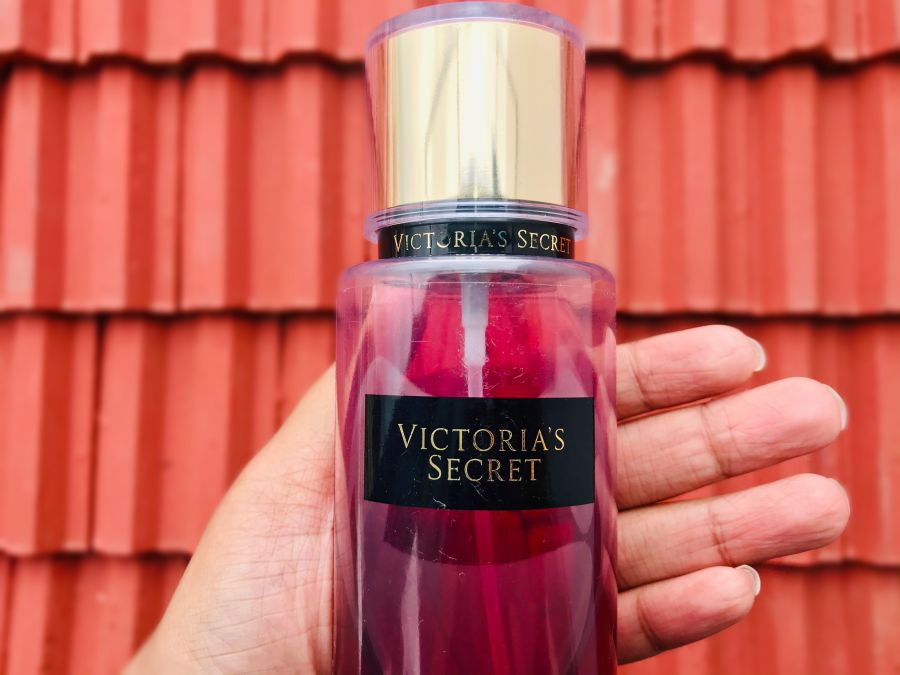 Victoria secret 2024 smell description