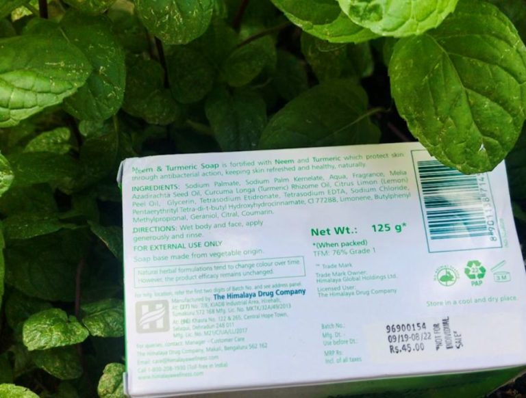 Himalaya Neem and Turmeric Soap Review
