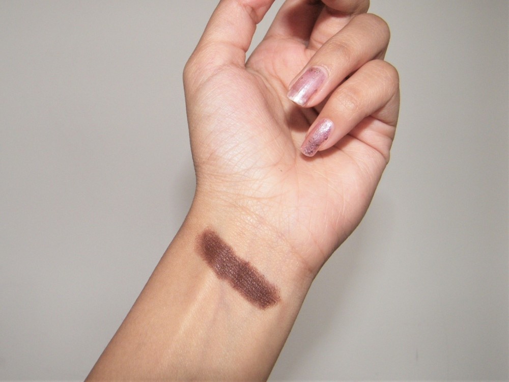 maybelline powder matte lipstick walnut