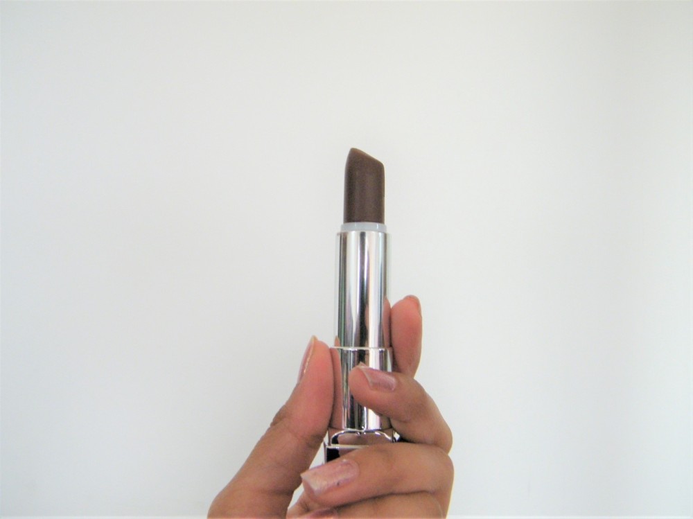 maybelline powder matte lipstick walnut