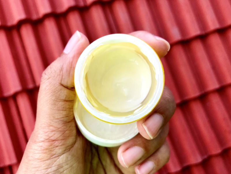Garnier Light Complete Yoghurt Night Cream Review