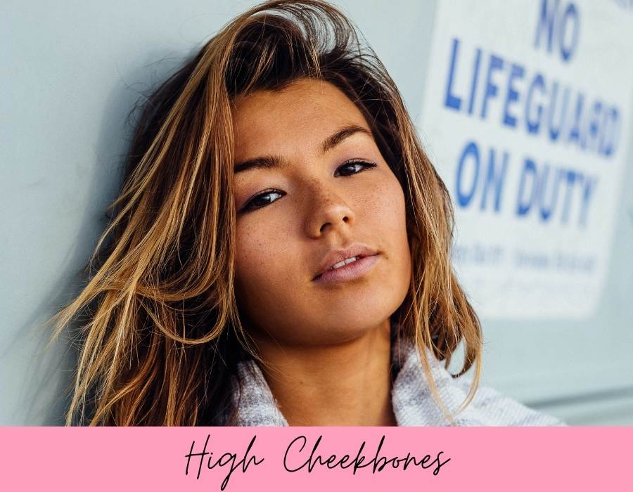 Low Cheekbones vs. High Cheekbones: How to Locate and Modify