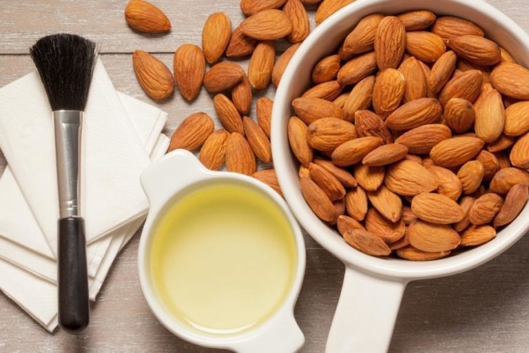 15 Oils for the Face That Do Not Clog Pores