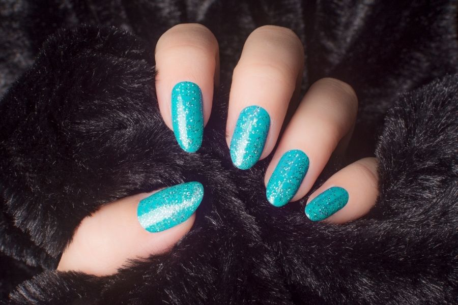 blue shimmer nails