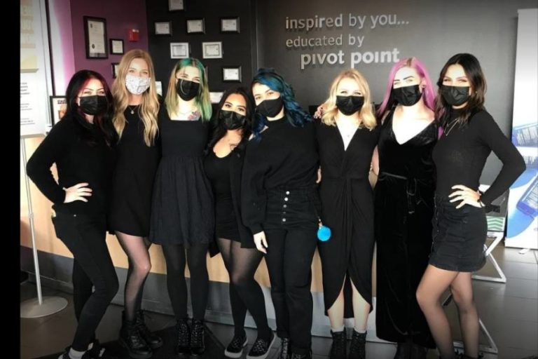 11 Best Cosmetology Schools In The US