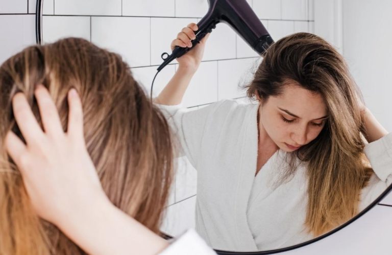 How to Blow Dry Hair Without Frizz, Mess or Breakage