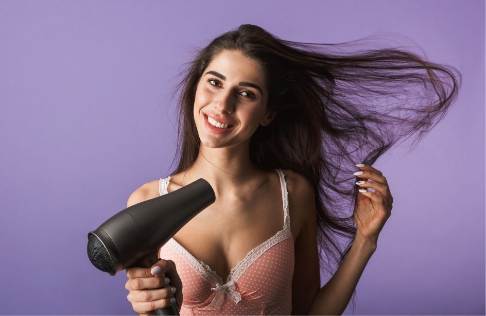 how to blow dry hair without frizz