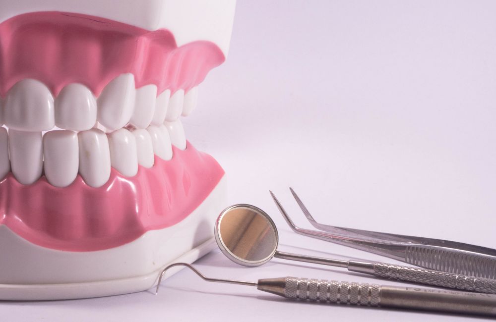 The Importance of Dental Care: Why You Can't Ignore It