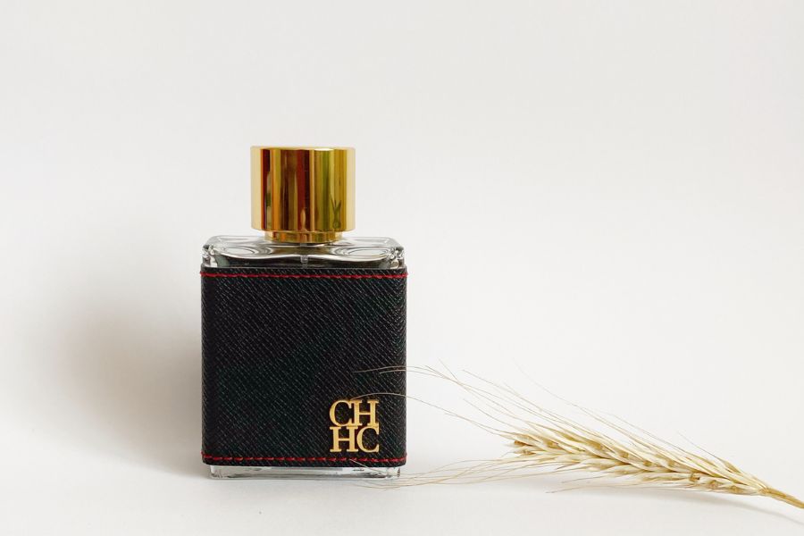 999 Expert Selected Perfume Brand Name Ideas