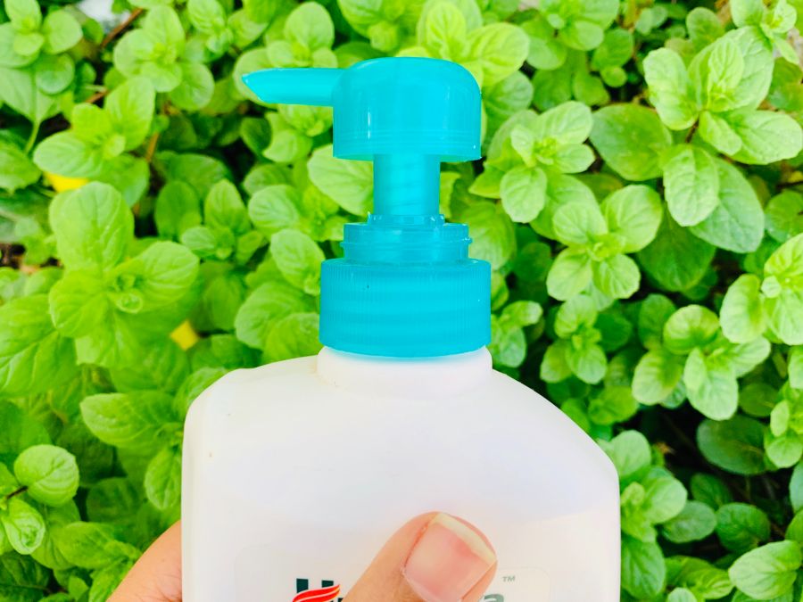 Himalaya Anti-Dandruff Shampoo Review