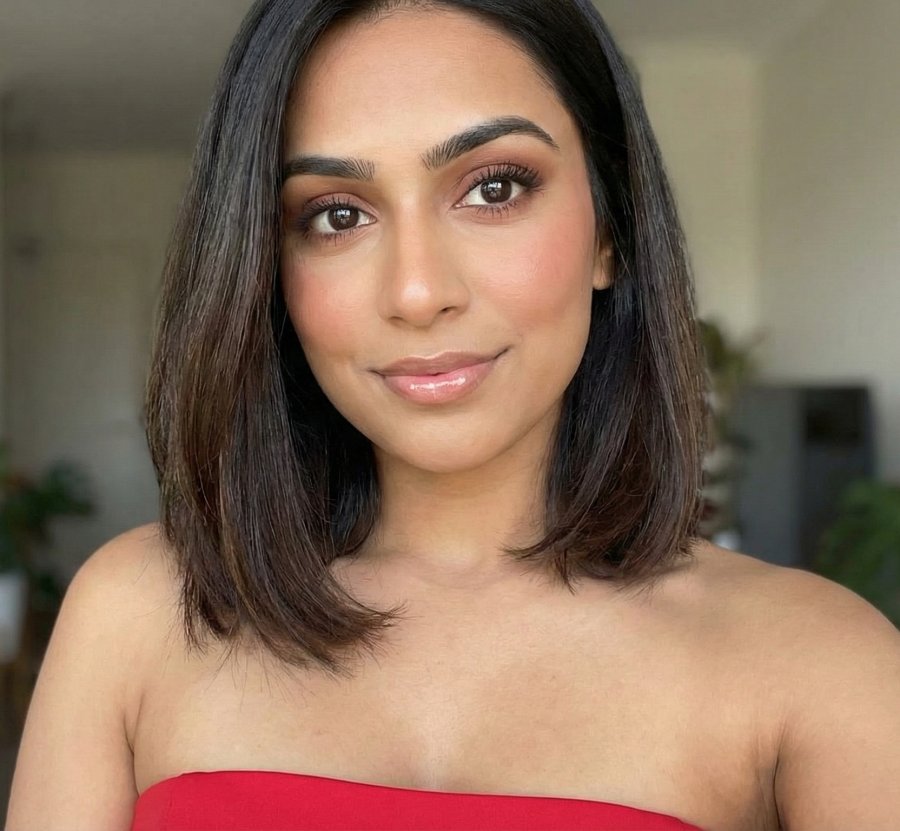 clear lip gloss on red dress